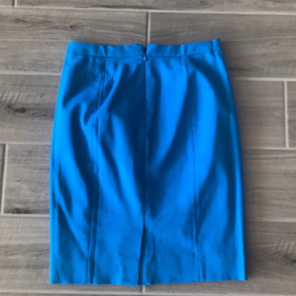 Blue J. Crew pencil skirt 0P - Picture 2 of 2